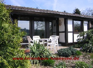 Sauerland fewo ferienhaus Hennesee Terrasse